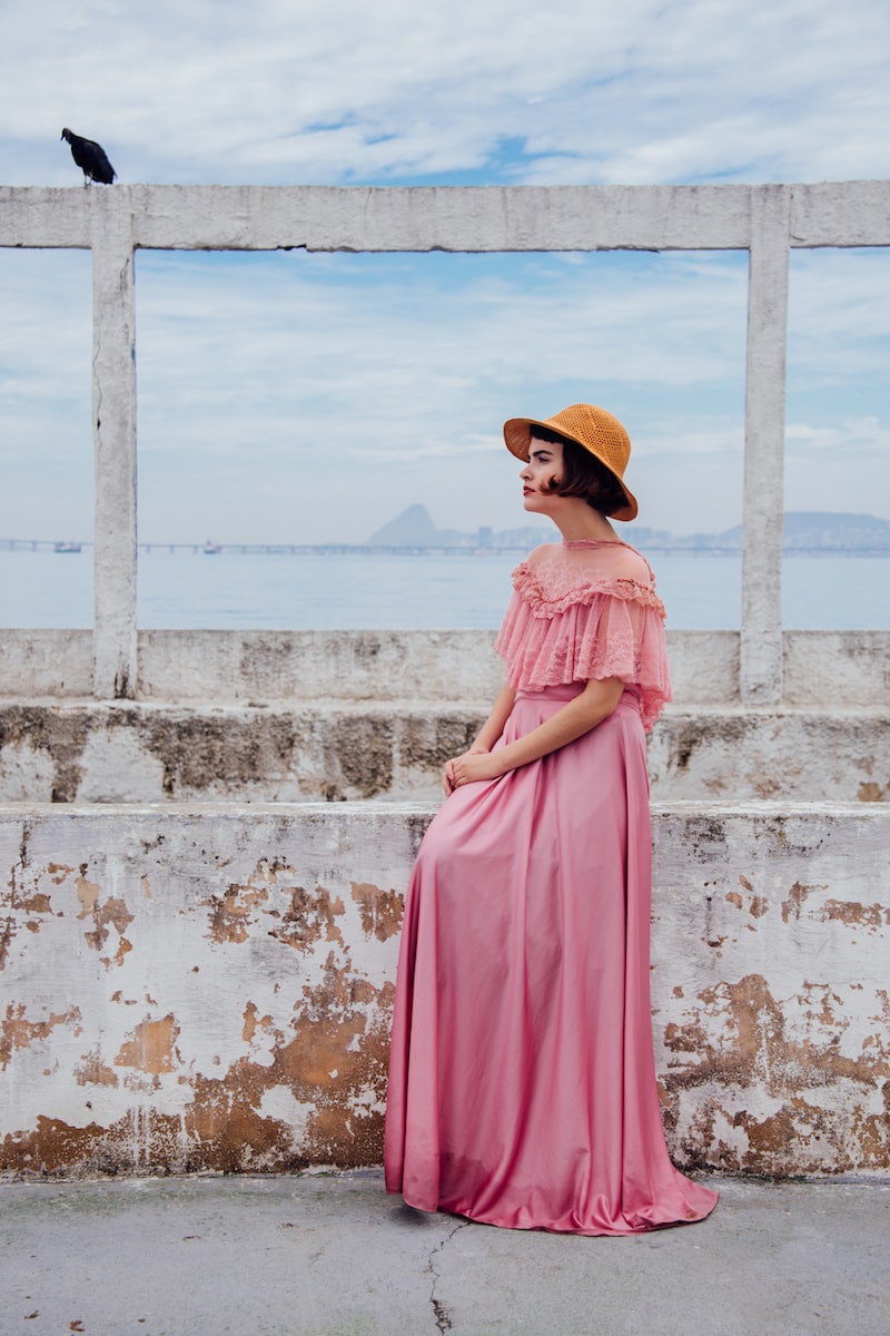 Son Moda Dantel Modelleri: İnce İşçilikte Yaratıcılığın Sınırlarını Zorlayan Tasarımlar Son Moda Dantel Modelleri: İnce İşçilikte Yaratıcılığın Sınırlarını Zorlayan Tasarımlar