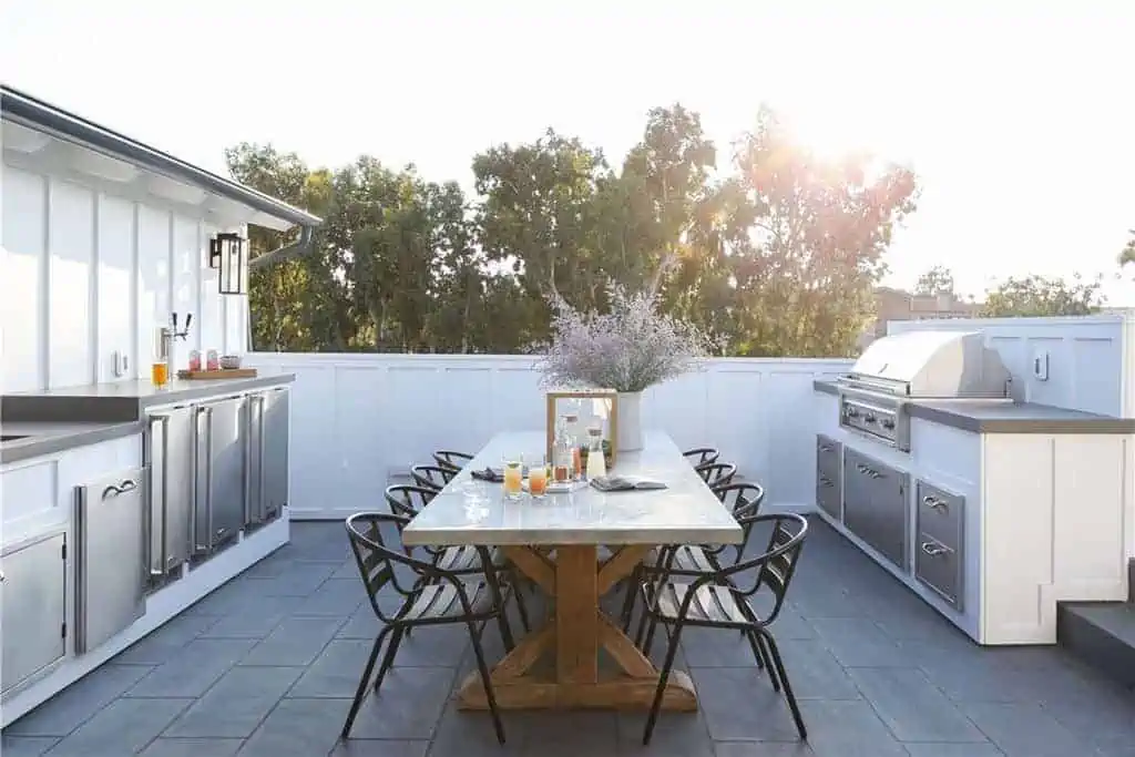 Endüstriyel Tarzlı Modern Bir Çiftlik Evi