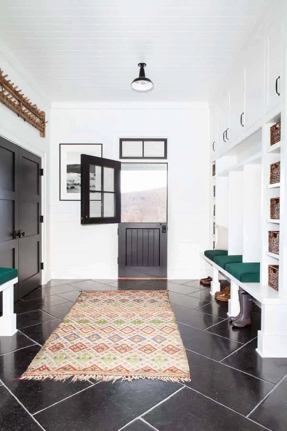 Çiftlik Evi