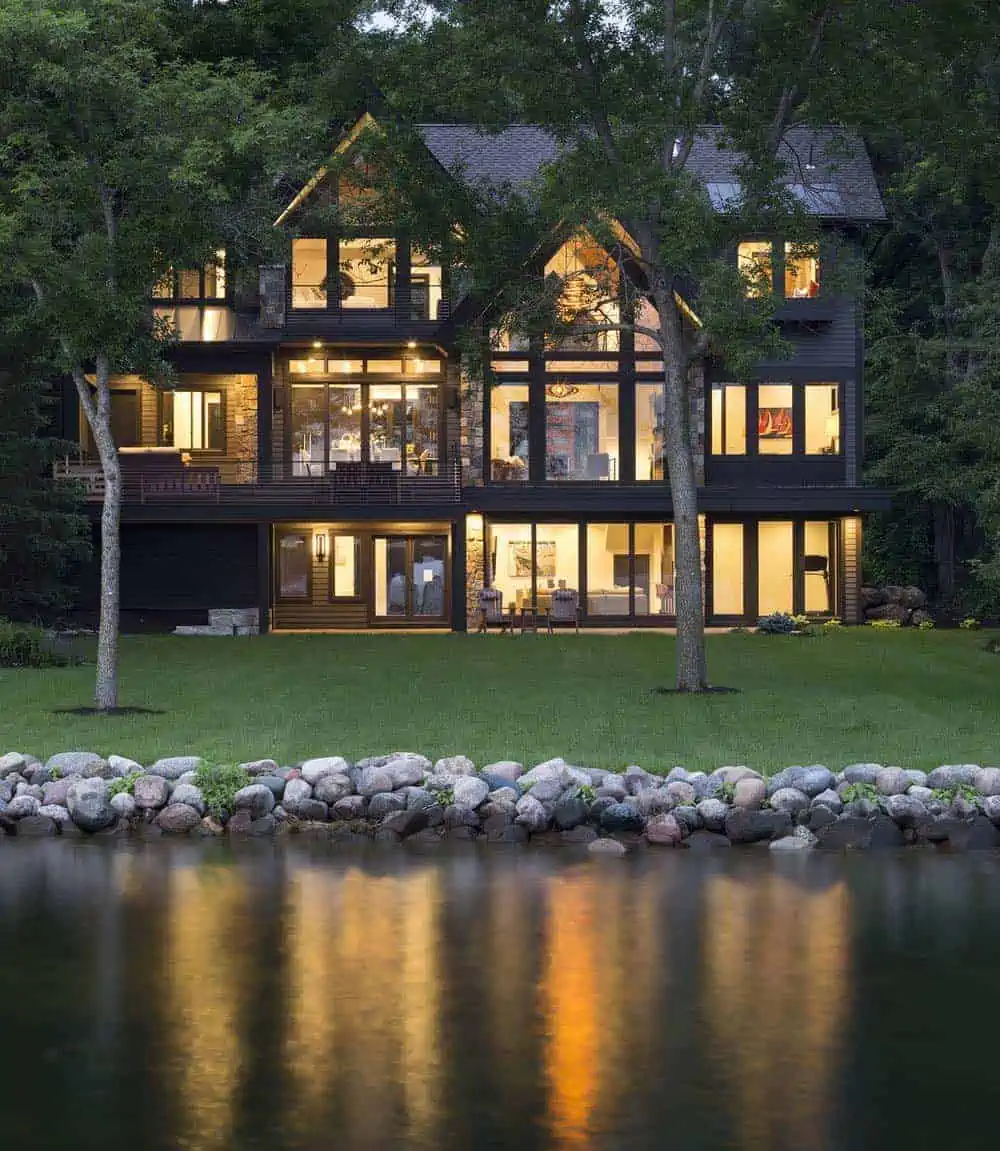 Göl manzaralı Rustik ve Modern Bir Ev
