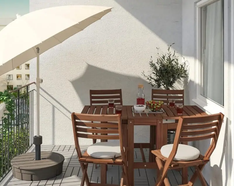Balkon Masası Nasıl Olmalıdır?