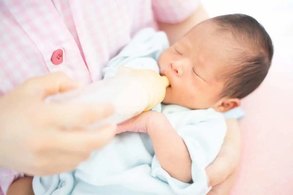 Formula Mama Lekesi Nasıl Çıkar?